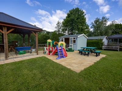 Summer house and Gazebo view